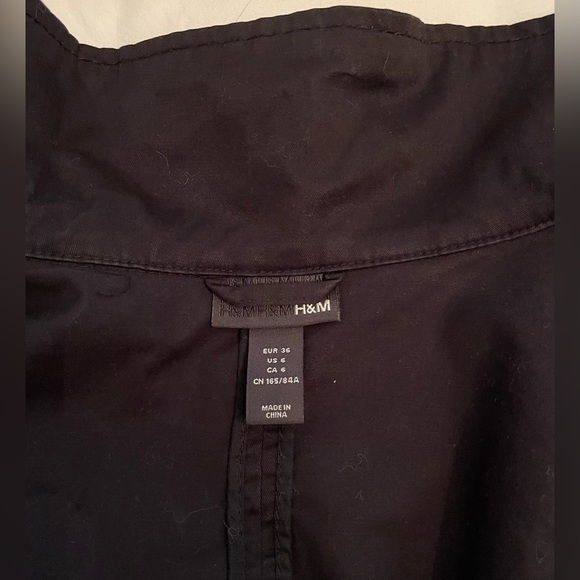 H&M Women’s Black Twill Utility Trench Jacket - Picture 6 of 7